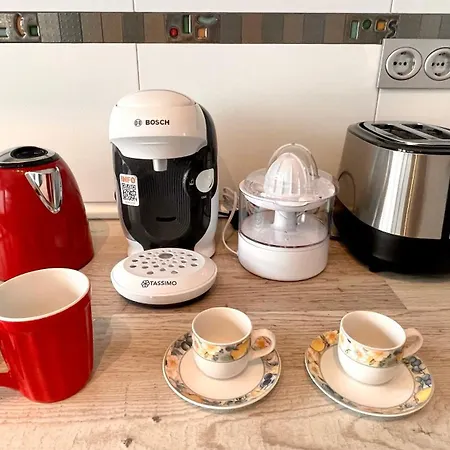 Hall Square Apartamento Rentería